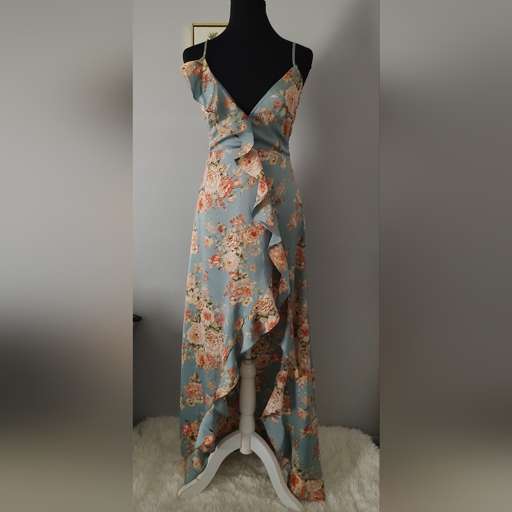 Women Satin Dress Look M Ruffles Sleeveless Size Small Color Green Floral New